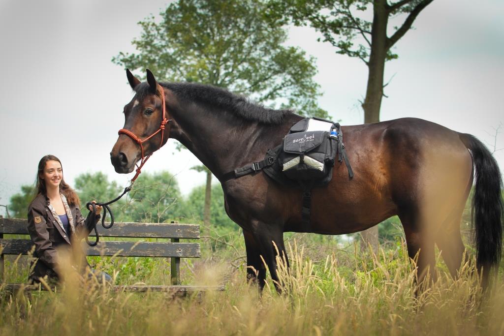 Backpack 'Walk-My-Horse'™ - Barefoot Saddles Australia